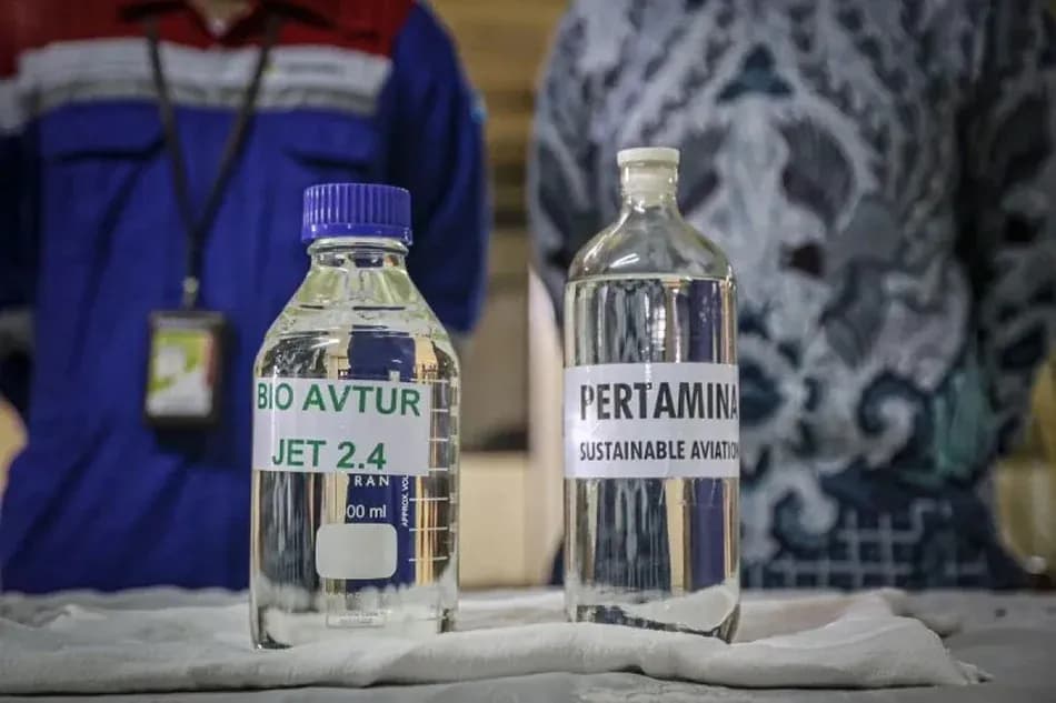 Selamat Datang Avtur dari Minyak Jelantah Kelapa Sawit